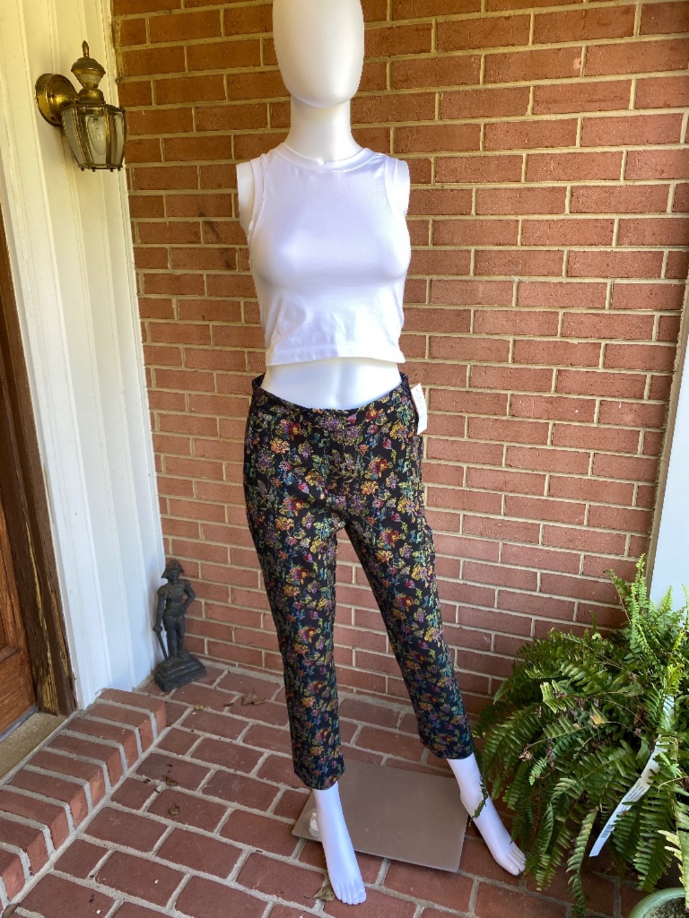 Vintage Y2K Carlisle Dark Floral Print Ankle Pants